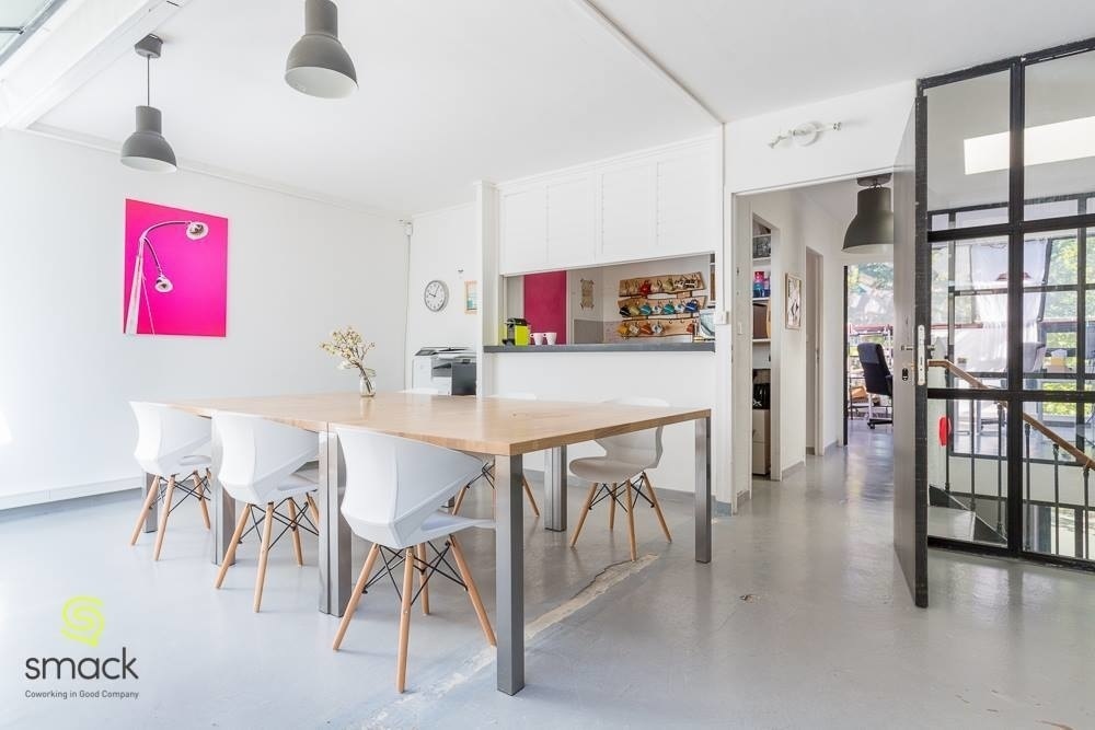 Comment louer un espace de coworking équipé à Marseille ?